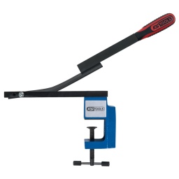 Coupe tous matériaux jusqu'à 1,5 mm d'épaisseur 
Pour coupes droites ou de forme 
Longueur de coupe 190 mm 
Lame auto-affûtable 
Pas de déformation des pièces 
Livré avec support pour établi 

 Utilisation : papier, carton, PVC, Eternit, caoutchouc, linoleum, cuivre, aluminium, acier, laiton, inox...  

