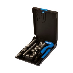 Coffret de réparation de filetage m12 x 1.5 x 16.5 mm - pour alliages d'aluminium ou de magnesium
- inserts filetés résistants a la corrosion et aux fluctuations de températures
- acier inoxydable
- coffret de rangement métallique
outil de montage m12
rupteur d'entrainement
inserts filetés m12x1.5. l=16.5mm  pack de 5
foret spiral pour m12. dia 12.4mm taraud m12x1.5