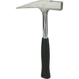 Manche en acier et poignée en caoutchouc
Version forgée
pour racler les restes de béton
Bords durcis par induction
Tête de marteau en acier haute résistance
Tête thermolaquée
Panne arrache-clou
Porte-clou