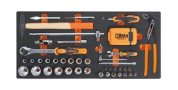 Composition
860MIX/A31	coffret de 31 pièces 
895/1	douille porte-embouts	
1048N	Pince multiprise entrepassée 250 mm	
1370	marteau de mécanicien 300 g	
32	pointeau 4 mm	
36	bédanes 4 mm	
900	douilles 6 pans avec carré conducteur femelle 1/4" 4 - 4,5 - 5 - 5,5 - 6 - 7 - 8 - 9 - 10 - 11 - 12 - 13 - 14 mm	
900/21	rallonge - 1/4” 150 mm	
900/25	cardan avec carrés mâle et femelle 1/4"	
900BG/30C	poignée emmanchée carré mâle 1/4”	
900/42	poignée coulissante avec carré mâle 1/4"	
900/55	cliquet réversible avec carré mâle 1/4" 
920A	douilles 6 pans avec carré conducteur femelle 1/2" 10 - 11 - 12 - 13 - 14 - 15 - 16 - 17 - 18 - 19 - 21 - 22 - 24 - 27 - 30 - 32 mm	
920/25	cardan 1/2"	
920AN/125	rallonge angulaire - 1/2” 125 mm	
920/42	poignée coulissante 1/2"	
920/55	cliquet réversible 1/2" 
Module 277x588mm