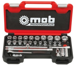 Coffret en Polyéthylène Haute Densité (PEHD), ne s’abîment pas aux chocs contrairement aux coffrets métalliques, qu’il est nécessaire de débosseler. Fermoirs métalliques. Compatible Fusion Box : peut se glisser sur un plus grand coffret d’outillage
21 douilles 6 pans : 8-9-10-11-12-13-14-15-16-17-18-19-20-21-22-23-24-27-28-30-32 mm // 1 cliquet rond // 1 cardan // 1 poignée coulissante // 1 rallonge 125mm // 1 rallonge Click'hold 280mm // 2 douilles bougies 16 et 21 mm. Mousse bicolore pour un repérage facile des manquants. Mousse haute densité, à cellule fermée, qui ne prend pas l'humidité. Les outils sont calés en douceur