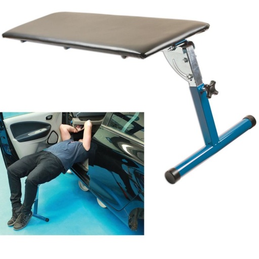 Banc de mécanicien réglable, parfait pour un travail confortable sous les tableaux de bord.