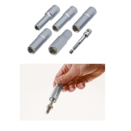 Jeu de douilles magn&eacute;tiques longues avec adaptateur pour embouts pour visseuses &eacute;lectriques - carr&eacute; de 3/8" - 6 pi&egrave;ces
Jeu de douilles magn&eacute;tiques longues &agrave; carr&eacute; de 3/8", de 8 mm &agrave; 14 mm, en chrome-vanadium avec finition chrom&eacute;e. 
L'aimant &agrave; ressort est con&ccedil;u pour parcourir la longueur de la douille afin que l'&eacute;crou soit maintenu en toute s&eacute;curit&eacute; lors de son insertion ou de son retrait. 
Id&eacute;al pour une large gamme d'utilisations automobiles, y compris pour les goujons de collecteur d'&eacute;chappement, les dispositifs de r&eacute;glage de c&acirc;ble de frein &agrave; main et les actionneurs de turbo. 
Un adaptateur hexagonal de 1/4" utilisable directement sur une perceuse-visseuse est inclus dans ce jeu d'outils fourni dans un plateau en mousse pour un rangement pratique.

5 douilles longues, &eacute;quip&eacute;es d'aimants &agrave; ressort, fournies avec tige hexagonale &agrave; mandrin rapide de 1/4" x adaptateur &agrave; carr&eacute; de 3/8".
Tailles de douilles : 8, 10, 12, 13 et 14 mm
Carr&eacute; de 3/8" x 6 pans x 63 mm de profondeur.
Douilles en chrome-vanadium avec finition chrom&eacute;e. Fourni dans un plateau en mousse EVA (186 x 99 x 37 mm) adapt&eacute; aux bo&icirc;tes &agrave; outils.
Les douilles sont &eacute;galement disponibles s&eacute;par&eacute;ment. Voir les r&eacute;f&eacute;rences 7784 - 7790.