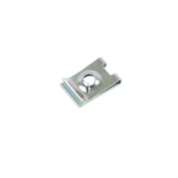 Agrafe en métal -Cage écrou  Dimensions : Longueur 16.7mm | Largeur 11.1mm I 
Convient pour les trous d'un diamètre de 4.8mm  Equivalent au code constructeur BMW OEM 07129925712.  Platine en Zinc  50 pcs