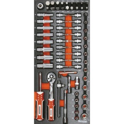 Module mousse 395x178x32mm métal douilles 1/4"
Composition :

Module plein composé de 71 outils :

13 douilles 1/4"(4-4,5-5-5,5-6-7-8-9-10-11-12-13-14 mm) 
8 douilles longues 1/4" (6-7-8-9-10-11-12-13 mm) 
5 douilles Torx® 1/4" E4-E5-E6-E7-E8 
1 tournevis porte embout/douille 1/4" 
1 cardan 1/4"
1 cliquet 1/4" 
2 rallonges 1/4" 50 et 75 mm
1 rallonge coulissante 1/4" 
18 douilles/embouts PH1-PH2 PZ1-PZ2 
T8-T10-T15-T20-T25-T27-T30 Plat 4-5,5-6,5mm 
Hex (3-4-5-6 mm) 
1 réducteur 1/2"
3 clés hexagonales 1,5-2-2,5mm 
17 Embouts 30mm 5/16: 
Hex (7,8,10,12,14mm) PH3,PH4 - PZ3, PZ4 - Plat 8, 10, 12 - T40, T45, T50, T55, T60