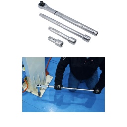 Cliquet à carré de 3/4" avec mécanisme à 120 dents réversible. Fourni avec trois rallonges à double usage qui peuvent être assemblées ensemble pour s'adapter à l'extrémité du cliquet, créant ainsi un effet de levier et un couple supplémentaires. 
Outil à cliquet de haute qualité, adapté aux ateliers d'entretien des poids lourds, aux engins lourds ou aux travaux agricoles, qui peut être facilement rangé dans une servante sur roues ou une boîte à outils standard.

Mécanisme à cliquet 120 dents avec arc de rotation de 3°.
Longueur : 510 mm.
Comprend trois rallonges à double usage. Longueurs : 100, 200 et 400 mm.
Les rallonges peuvent être utilisées pour rallonger la poignée à cliquet jusqu'à 1 040 mm.
Capacité maximale : 2 034 N.m.