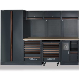 Combinaison d'ameublement d'atelier C45PRO W Combinaison comprenant: - Plan de travail en bois multicouche (C45PW / 3-2.0MT) - Module fixe à 7 tiroirs (C45PRO M7) - Module de propreté (C45PRO MS) - Cabine mobile à 7 tiroirs (C45PRO C7) - Armoire à outils à deux portes (C45PRO AS2) - 3 panneaux porte-outils perforés (C45PRO PF) - 3 armoires murales (C45PRO PM) - 3 supports muraux, type large (C45PRO SL) - 1 support mural, type étroit (C45PRO SS) - 303 kg - Dimensions 2955x495mm hauteur 2000mm Le nouveau mobilier d'atelier C45PRO, évolution de la gamme à grand succès C45 de chez Beta, se présente sous de nouvelles couleurs, un superbe gris anthracite (ral7016), les poignées alu passent à la couleur orange, et, grande nouveauté, les meubles bas sont maintenant équipés de réglage, permettant une instalation plus facile sur sol irrégulier. Donnez un look ravageur à votre atelier, gràce au mobilier d'atelier C45PRO au rapport qualité prix toujours aussi attractif.