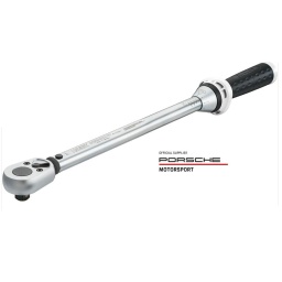 Porsche Motorsport HAZET &ndash; Racing Tool Line ∙ Longueur : 519 mm ∙ Plage de couple min.-max.: 40 &ndash; 200 - Cliquet r&eacute;versible confortable pour l&rsquo;utilisateur&ndash; SYST&Egrave;ME 5000-3 CT - Pr&eacute;cision &plusmn; 3 % de la valeur lue sur l&rsquo;&eacute;chelle (dans le sens de serrage pour le serrage &agrave; droite) (5107-3CT pr&eacute;cision &plusmn; 4 % de la valeur lue sur l&rsquo;&eacute;chelle) - Pour le serrage vers la gauche, utilisez notre cl&eacute; dynamom&eacute;trique avec attache femelle - S&ucirc;re :&ndash; Perceptible au toucher (d&eacute;clenchement &agrave; faible course)&ndash; Audible (gr&acirc;ce &agrave; un clic) - Con&ccedil;ue pour une utilisation rude en atelier - Large champ d&rsquo;application pour un serrage contr&ocirc;l&eacute; lors de l&rsquo;entretien de pneus, des travaux sur deux roues, v&eacute;hicules de tourisme et v&eacute;hicules utilitaires, ainsi que pour diverses utilisations dans l&rsquo;industrie et l&rsquo;artisanat - Joint d&rsquo;&eacute;tanch&eacute;it&eacute; optimis&eacute; pour une protection contre les corps &eacute;trangers - Le kit de r&eacute;paration des cliquets pour que le client effectue le montage lui-m&ecirc;me permet une utilisation sur plusieurs d&eacute;cennies - Poign&eacute;e avec une meilleure adh&eacute;rence pour une transmission plus ais&eacute;e de la force - L&rsquo;aide au r&eacute;glage &agrave; crans pour un guide-utilisateur optimis&eacute; assure un r&eacute;glage rapide et s&ucirc;r de la valeur du couple de serrage souhait&eacute;e en tournant la poign&eacute;e - Blocage s&ucirc;r des valeurs de r&eacute;glage par fonction de verrouillage sur le dispositif rotatif - Le dispositif rotatif de forme triangulaire &eacute;vite tout d&eacute;placement incontr&ocirc;l&eacute; - Les verrous affich&eacute;s signalisent les &eacute;tats de verrouillage - Possibilit&eacute; de fixation pour une boucle du c&acirc;ble par des ouvertures sur le dispositif rotatif de verrouillage - Graduation contrast&eacute;e, bien lisible - Lisibilit&eacute; durable gr&acirc;ce &agrave; l&rsquo;inscription laser sur la douille gradu&eacute;e - Levier de man&oelig;uvre int&eacute;gr&eacute; 5121-3CT &ndash; 5123-3CT : levier de man&oelig;uvre avec fonction de rotation libre &ndash; r&eacute;duit le risque de blessure et les dysfonctionnements - Avec certificat d&rsquo;&eacute;talonnage et num&eacute;ro de s&eacute;rie - Livraison dans un tube d&rsquo;emballage stable - DIN EN ISO 6789-2:2017, DIN 3120, ISO 1174-1 - Made In Germany - Sortie : 3 - Dimensions: 519 mm - Utilisation manuelle - Plage de couple min.-max.: 40 &ndash; 200 Nm - Pr&eacute;cision: 3 % - Graduation de l&rsquo;&eacute;chelle (Nm): 1 Nm - Force de man&oelig;uvre min.-max. kg: 9,4 &ndash; 49,5 kg - Nombre de dents : 32 (Angle de man&oelig;uvre 11,25&deg;) - &Eacute;paisseur de t&ecirc;te a: 19,6 mm - Largeur de t&ecirc;te b: 44 mm