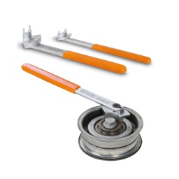 Clés pour precharger les galets-tendeurs de distribution
tête orientable en 3 positions
- 1 outil avec tête profonde 12.5 mm - 1 outil avec tête profonde 21.5 mm 