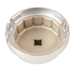 Douille filtre à huile - 64.5mm x 14 pans 64.5mm x 14 pans (filtre à huile ADT 35502) Entraînement en 3/8"  Convient pour Toyota (07-08) 3.5L V6 et Lexus GS300  (06-) IS250(2006-) IS350(2006-) ES350(2007-) GS350(2007-) GS450H(2007-) LS460(2007-) RX350(2007-) LS600H(2008-) et Toyota Prius 1.7L de 2010 Permet la dépose du filtre sans endommager la cage du filtre 