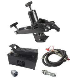 Pack détalonneur hydropneumatique + pompe/flexible/raccord de composition : DM 0204 détalonneur hydropneumatique PL/agricole, OH 0014 pompe air hydraulique 10T 1/4" (700bar), SA 0802 flexible 1/4", SA 0803 raccord hydraulique femelle et SA 4197 : raccord réduction 3/8"-1/4".
Caractéristiques détalonneur : s'adapte aux roues de 17.5" à 60". Ouverture max. : 130mm. Entrée d'air : filetage femelle 3/8".
Caractéristiques pompe : 700bar. Corps en aluminium. Limiteur de charge. Silencieux à l'échappement. Dimensions : L.255 x l.135 x H.185mm.
Articles optionnels :DM 0205 JEUX DE FOURCHES POUR DETALONNEUR HYDROPNEUMATIQUE PL/AGRICOLE.


Caractéristiques détalonneur :
- s'adapte aux roues de 17.5" à 60"
- ouverture max. : 130mm
- entrée d'air : filetage femelle 3/8"

Caractéristiques pompe :
- 700bar
- corps en aluminium
- limiteur de charge
- silencieux à l'échappement
- dimensions : L.255xl.135xH.185mm
Composition :
- DM0204 : détalonneur hydropneumatique PL/agricole
- OH0014 : pompe air hydraulique 10T 1/4" (700bar)
- SA0802 : flexible 1/4"
- SA0803 : raccord hydraulique femelle
- SA4215 : adaptateur hydraulique 1/4"-3/8"




À PROPOS DE LA MARQUE CLAS
Notre Marque CLAS « Garage Solutions » basée en Savoie (France), a été créée en 1996. Nous sommes depuis toujours un acteur innovant de l’équipement et de l’outillage technique pour véhicules légers, utilitaires et poids lourds. Aujourd’hui, nous évoluons vers un écosystème offrant des solutions globales, bénéfique pour l’ensemble de nos partenaires. Nous nous adaptons à vos besoins et budgets, en étant toujours plus simple et réactif avec des hommes et des femmes experts, passionnés, au cœur d’une digitalisation à votre service. Consolidant notre leadership en France, nous accélérons notre expansion afin de devenir un acteur clef à l’international. 