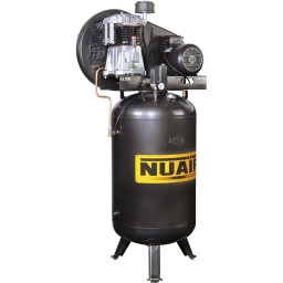 Compresseur à piston vertical 5,5 CV 270 litres 400 V triphasé NB5/5.5FTV/270
CE ISO IR-C-3
Le compresseur à piston NB5/5.5FTV/270 dispose d'une tête lubrifiée de 5,5 CV /10 bar et d'une cuve verticale de 270 litres. 
Rangement facile, manutention aisée, surface au sol réduite. Vitesse de rotation : 1480 tr/min.
Type de cylindres	bi-étagé
Modèle tête	NB5
TS max (°C)	120
TS min (°C)	-10
Puissance sonore (dB (A))	97
Vitesse de rotation (tours/min)	1480
Volume du réservoir (L)	270
Volume engendré (m³/h)	39
Puissance (kW)	4.00
Puissance (CV)	5.50