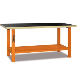 Établi de travail avec plan en bois Caractéristiques principales : - Plan de travail en bois contre-plaqué stratifié avec trous pour l'installation d'un étau (1599F/125 en option). - Structure en acier avec 4 pieds de support. - Capacité de charge statique : 800 kg. - Compartiment inférieur porte-objets. - Prévu pour la fixation au sol. - 54,5 kg 2000x930x720 mm