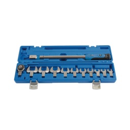 Coffret clé dynamométrique à tête interchangeable
- pour serrage de 40 a 200nm
- précision +/- 4%
composition :
1 tête cliquet 1/2"
10 fourches 13/14/15/17/19/22/24/27/30/32mm 