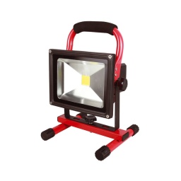 Projecteurs led sur batterie rechargeable
batterie lithium 7.4 v
autonomie en utilisation : 4-5 heures
temps de charge : 4-5 heures
sur support en aluminium
avec chargeurs secteur et allume-cigare livres