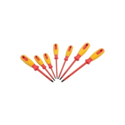 Set de tournevis – VED – 7 pcs 1000 Volts max Fabrique selon standard DIN/ISO Description : 
Plat : 3mm x 100mm, 
Plat 4mm x 100mm, Plat 
Plat 5.5mm x 125mm, 
Plat 6.5mm x 150mm
Phillips Ph0 x 60mm, 
Phillips Ph1 x 80mm, 
Phillips Ph2 x 100mm Idéal pour véhicule hybrides et électriques  Identification aisée grace au code couleur
