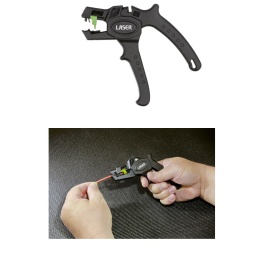 Simple pince à dénuder et coupe-fil en plastique léger. Adaptée au retrait de la gaine standard des fils électriques de 0,2 à 4 mm², elle est également dotée d'une butée de longueur réglable de 6 à 12 mm pour des longueurs de dénudage constantes, ainsi que d'un coupe-fil intégré pour les fils jusqu'à 2,5 mm². 
Également dotée de poignées de type pistolet pour une plus grande facilité d'utilisation et idéale pour les câblages automobiles, industriels et domestiques.

Utilisation simple. Réglez la longueur de gaine à retirer en déplaçant la butée verte du fil et chaque longueur dénudée sera toujours identique. Réglage automatique pour s'adapter au diamètre du câble.
La poignée de type pistolet permet de l'utiliser facilement d'une seule main et comprend un coupe-fil intégré.
Plage de dénudage : 0,2 - 4 mm² (24 - 12 AWG) ; Longueur de dénudage : 6 - 12 mm ; Plage de coupe : jusqu'à 2,5 mm².
Dimensions : 160 x 140 x 25 mm.
En nylon + 30 % de fibres de verre, pour une résistance accrue et un poids réduit.