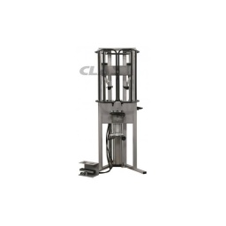 Compresseur pneumatique renforcé (2.4t)
caracteristiques :
- hauteur : 1600mm - prise au sol
longueur : 500mm largeur : 300mm - pression utilisation
6bar/m2xi 10bar
force de compression 2452kg
- notice d'utilisation et d'entretien
- couleur grise
- poids 70kg
- dotation :
sa6903 : mors superieur lateral
sa 6904 : 1 coupelle dia125 a 205mm sa 6902 : 1 coupelle dia78 a 130mm sa 6906 : support antichute
- conformite : 2006/42ce
- documentation complète sur simple demande
equipe d'un rupteur d'alimentation d'air (sa2035) a l'ouverture de la grille (op2005).
- support coupelles avec double positionnement pour augmenter la course de travail
- sécurité accrue a l'ouverture de la grille grace au nouveau système à ressorts
- soupape de sécurité pour arret de la machine a l'ouverture de la grille
- bague de protection