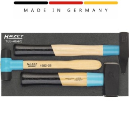 Module marteau 3 pièces Hazet
Dimensions / longueur : 342 mm x 172 mm
1952-28	Massette en matière plastique 28 mm	
2140-40	-Marteau de mécanicien BluGuard	
2142-1-Massette BluGuard