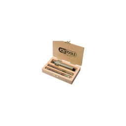 Avec ce kit. effectuer 2 operations en 1 lors du
démontage ou remontage de bougies. 
- l'extracteur va supprimer
la calamine au niveau du siège et les aléseurs vont extraire
les residus brules en profondeur dans le canal d'admission
(culasse)
- Alésoir m10 x 1.00 :
mercedes b 4. 5 et 6 cylindres. moteurs cdi (om 611 - 612 - 613)
smart cdi moteur (r660)
- Alésoir m12 x 1.25 : mercedes : moteurs de type om 604 - 605 - 606
extracteur pour les bougies clé de 10 : mercedes cdi om 611 - 612 - 613