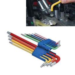 Tailles : T10, T15, T20, T25, T27, T30, T40, T45, T50.	
L'embout sphérique sur une tige longue fournit un meilleur accès dans les endroits difficiles à atteindre.	
Longueur : 90 – 225 mm.	En chrome-vanadium à fini chromé avec revêtement poudre de couleur.	