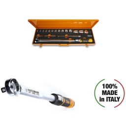 Clé dynamométrique à cliquet Zero-Reset avec douilles et rallonges dans un étui
Grâce à sa nouvelle conception, il n'est plus nécessaire de remettre à zéro la clé après son utilisation.


COFFRET COMPLET : 1 clé dynamométrique 666/30, avec carré d'entrainement mâle 1/2'' et de plage de serrage 60 à 300 Nm, est complétée d'un assortiment complet de douilles 920A, des rallonges 920/20, 920/21 et 920/22 et d'un adaptateur 920/16.
TECHNOLOGIE ZÉRO-RESET : Grâce à des matériaux ultra-performants et à des traitements thermiques précis sur le ressort et sur les composants du système de réglage, il n'est plus nécessaire de remettre à zéro la clé en fin d'utilisation.
RÉGLAGE FACILE : L'échelle graduée du vernier permet de régler avec précisions le couple de serrage pouvant aller jusqu'au dixième de Nm.
PLUS GRANDE VISIBILITÉ : La double échelle graduée en Nm permet une visibilité plus claire et plus facile du couple.
CLIQUET RÉVERSIBLE : Mécanisme à 72 dents permet une utilisation précise et rapide de la clé, garantissant un angle de reprise de 5° de serrage. Pour une serrage à droite avec une précision de serrage du couple : ± 3 %.
MANCHE BI-MATIÈRE : Poignée ergonomique permettant une prise en main sûre et confortable. Fabriquée à partir de matériaux résistants : aux carburants, à l'huile et aux produits industriels.
SYSTÈME DE VERROUILLAGE DU COUPLE : Bouton de verrouillage/déverrouillage avec une bague rouge haute visibilité signalant la position déverrouillée.
Le couple se règle grâce à la rotation de la poignée.
MÉCANISME À CLIC : Le clic mécanique est audible et palpable.
100 % FABRIQUÉ EN ITALIE : Entièrement conçues et fabriquées en Italie, assemblées, testées et certifiées dans le Dynalab de Beta, à notre siège social de Sovico, se traduisant par des clés dynamométriques de qualité Premium.