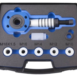 Vérin traversant mécano-hydraulique + adaptateurs pour extraction/installation silent bloc poids lourds. Caractéristiques : force : 12T. Course : 8mm. Couple de serrage max : 56Nm. Livré avec adaptateurs M10, M12, M14, M16, M18x1.5.
Articles optionnels : OM 9381 COFFRET EXTRACTION/INSTALLATION SILENT-BLOC PL.


Caractéristiques : 
- force : 12T
- course : 8mm
- couple de serrage max : 56Nm
Livré avec adaptateurs M10, M12, M14, M16, M18x1.5




À PROPOS DE LA MARQUE CLAS
Notre Marque CLAS « Garage Solutions » basée en Savoie (France), a été créée en 1996. Nous sommes depuis toujours un acteur innovant de l’équipement et de l’outillage technique pour véhicules légers, utilitaires et poids lourds. Aujourd’hui, nous évoluons vers un écosystème offrant des solutions globales, bénéfique pour l’ensemble de nos partenaires. Nous nous adaptons à vos besoins et budgets, en étant toujours plus simple et réactif avec des hommes et des femmes experts, passionnés, au cœur d’une digitalisation à votre service. Consolidant notre leadership en France, nous accélérons notre expansion afin de devenir un acteur clef à l’international. 