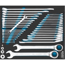Composition :
600N-10	Clé mixte Profil Traction à 12 pans extérieurs ∙ 10 mm	
606/4SPC Jeu d'adaptateurs Nombre d'outils : 4	
600N-5.5 Clé mixte Profil Traction à 12 pans extérieurs ∙ 5.5 mm	
600N-6 Clé mixte Profil Traction à 12 pans extérieurs ∙ 6 mm	
600N-7 Clé mixte Profil Traction à 12 pans extérieurs ∙ 7 mm	
600N-8 Clé mixte Profil Traction à 12 pans extérieurs ∙ 8 mm	
600N-9 Clé mixte Profil Traction à 12 pans extérieurs ∙ 9 mm	
600N-11	Clé mixte Profil Traction à 12 pans extérieurs ∙ 11 mm	
600N-12	Clé mixte Profil Traction à 12 pans extérieurs ∙ 12 mm	
600N-13	Clé mixte Profil Traction à 12 pans extérieurs ∙ 13 mm	
600N-14	Clé mixte Profil Traction à 12 pans extérieurs ∙ 14 mm	
600N-15	Clé mixte Profil Traction à 12 pans extérieurs ∙ 15 mm	
600N-16	Clé mixte Profil Traction à 12 pans extérieurs ∙ 16 mm	
600N-17	Clé mixte Profil Traction à 12 pans extérieurs ∙ 17 mm	
600N-18	Clé mixte Profil Traction à 12 pans extérieurs ∙ 18 mm	
600N-19	Clé mixte Profil Traction à 12 pans extérieurs ∙ 19 mm	
600N-21	Clé mixte Profil Traction à 12 pans extérieurs ∙ 21 mm	
600N-22	Clé mixte Profil Traction à 12 pans extérieurs ∙ 22 mm	
600N-24	Clé mixte Profil Traction à 12 pans extérieurs ∙ 24 mm	
600N-27	Clé mixte Profil Traction à 12 pans extérieurs ∙ 27 mm	
600N-32	Clé mixte Profil Traction à 12 pans extérieurs ∙ 32 mm	
606-8 Clé mixte à cliquet Profil Traction à 12 pans extérieurs ∙ 8 mm	
606-9 Clé mixte à cliquet Profil Traction à 12 pans extérieurs ∙ 9 mm	
606-10 Clé mixte à cliquet Profil Traction à 12 pans extérieurs ∙ 10 mm	
606-11 Clé mixte à cliquet Profil Traction à 12 pans extérieurs ∙ 11 mm	
606-12 Clé mixte à cliquet Profil Traction à 12 pans extérieurs ∙ 12 mm	
606-13 Clé mixte à cliquet Profil Traction à 12 pans extérieurs ∙ 13 mm	
606-14 Clé mixte à cliquet Profil Traction à 12 pans extérieurs ∙ 14 mm	
606-15 Clé mixte à cliquet Profil Traction à 12 pans extérieurs ∙ 15 mm	
606-16 Clé mixte à cliquet Profil Traction à 12 pans extérieurs ∙ 16 mm	
606-17 Clé mixte à cliquet Profil Traction à 12 pans extérieurs ∙ 17 mm	
606-18 Clé mixte à cliquet Profil Traction à 12 pans extérieurs ∙ 18 mm	
606-19 Clé mixte à cliquet Profil Traction à 12 pans extérieurs ∙ 19 mm	
606-21 Clé mixte à cliquet Profil Traction à 12 pans extérieurs ∙ 21 mm	
606-22 Clé mixte à cliquet Profil Traction à 12 pans extérieurs ∙ 22 mm	
606-24 Clé mixte à cliquet Profil Traction à 12 pans extérieurs ∙ 24 mm	
606-27 Clé mixte à cliquet Profil Traction à 12 pans extérieurs ∙ 27 mm	
606-30 Clé mixte à cliquet Profil Traction à 12 pans extérieurs ∙ 30 mm	
606-32 Clé mixte à cliquet Profil Traction à 12 pans extérieurs ∙ 32 mm
Module 522x435mm