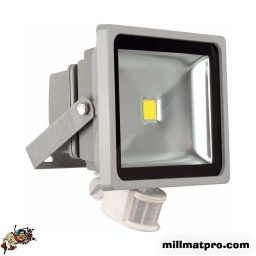 Projecteur led 230v 30w 2400 lumens
- durée de vie 100 000 heures
radar détection 180° . distance 11m