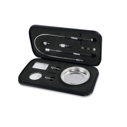 Coffret avec 7 outils d'inspection
Coffret comprenant :
1 manche télescopique d'une longueur de 185 à 660 mm
1 miroir d'inspection rectangulaire 65x43 mm
1 miroir d'inspection rond de Ø 52 mm
1 aimant de Ø 16,3 mm
1 lumière LED ultra lumineuse
1 doigt mécanique flexible à griffes (réf 1713M)
1 bac de rangement magnétique en acier inoxydable
3 piles LR44
