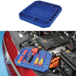 Plateau à outils bleu semi-rigide antidérapant, idéal pour le rangement général des outils, ainsi que pour garder les outils à proximité au cours des travaux, en sachant que le matériau en caoutchouc permettra d’éviter les rayures sur les surfaces délicates.

Dimensions hors tout : 257 x 232 x 25 mm.
6 poches (20 mm de profondeur) permettant de garder les outils séparés pour un accès facile et 5 porte-embouts (acceptant des douilles d'un diamètre max. de 27 mm).
Matériau en caoutchouc pour la prévention des rayures et du marquage.
Autres tailles disponibles - voir les références Laser 8043 (petit) et 8045 (grand).
Jeu de 3 disponible - voir la référence Laser 8051