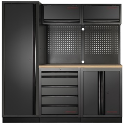 Fonctionnalité et espace de rangement réunis
Le KRAFTWERK MOBILIO BLACK 3er combinaison offre une combinaison réfléchie d'espace de rangement, de flexibilité et de durabilité qui ne doit manquer dans aucun atelier. 
L'armoire haute avec ses quatre étagères crée beaucoup d'espace pour divers outils, matériaux et accessoires. Pour une manipulation particulièrement simple, les deux armoires supérieures sont équipées d'une suspension à gaz. 
La suspension à gaz facilite l'ouverture et la fermeture et offre un accès rapide aux outils et petites pièces fréquemment utilisés.

Espace de rangement personnalisable
Un autre point fort du KRAFTWERK MOBILIO 3er combinaison est le meuble à deux portes avec une étagère réglable. Cela permet un espace de rangement flexible qui peut être adapté à vos besoins individuels. 
Que ce soit pour de grands outils, de petits appareils ou d'autres accessoires d'atelier, tout trouve sa place ici. 
Le meuble à tiroirs avec cinq tiroirs complète idéalement l'offre de rangement et offre un espace supplémentaire pour les outils et accessoires, par exemple avec nos inserts KRAFTWERK EVA.

Outils toujours à portée de main
Avec les deux murs perforés carrés avec supports optionnels, vous avez toujours vos outils en vue et à portée de main. 
Les murs perforés permettent un rangement clair et vous aident à travailler de manière organisée et efficace dans votre atelier. 
Ils peuvent être équipés individuellement selon les besoins et offrent une flexibilité maximale pour le rangement de divers outils.

Surface de travail robuste pour des travaux lourds
Le plan de travail en multiplex de hêtre associé aux armoires noires n'est pas seulement un élément attrayant, mais offre également une surface de travail particulièrement robuste et durable. 
Sur cette surface stable, vous pouvez facilement effectuer des travaux lourds et exigeants.

Dimensions compactes pour chaque atelier
Avec une hauteur de 2000 mm, une largeur de 1960 mm et une profondeur de 488 mm, le KRAFTWERK MOBILIO 3er combinaison s'intègre parfaitement dans de nombreux espaces de travail et ateliers. 
Malgré ses dimensions compactes, il offre beaucoup d'espace de rangement et une finition de haute qualité qui est appréciée dans chaque atelier professionnel.

Avec le KRAFTWERK MOBILIO BLACK 3er combinaison, vous apportez ordre, clarté et efficacité dans votre atelier.