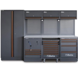 Combinaison d'ameublement d'atelier C45PRO 2.0
Combinaison comprenant les éléments suivants :
1 plan de travail en MDF revêtu d'acier inoxydable, dimensions 2040x615 mm (C45PRO 2.0 PXE/3-2.0MT)
1 module fixe avec 2 enrouleurs intégrés (C45PRO 2.0 ACT)
1 servante mobile avec 7 tiroirs (C45PRO 2.0 C7)
1 module fixe avec 4 tiroirs (C45PRO 2.0 M4)
3 meubles hauts muraux (C45PRO 2.0 PM)
3 panneaux porte-outils perforés (C45PRO 2.0 PF)
3 étriers, type large (C45PRO 2.0 SL)
1 étrier, type étroit (C45PRO 2.0 SS)
1 armoire à 2 portes (C45PRO 2.0 AS2)