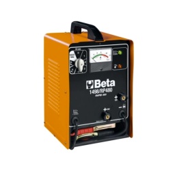 Chargeur / démarreur de batterie professionnel 12/24 V
Les chargeurs et démarreurs de batterie portables professionnels sont la solution parfaite pour tous vos besoins. 
Conçus avec des composants électroniques de qualité optimale, ils garantissent à la fois la sécurité et la fiabilité dans toutes les situations. 
Équipés de sélecteurs de courant de charge, d'ampèrage, de protections thermostatiques contre les démarrages prolongés, de fusibles internes contre les courts-circuits et des inversions de polarité, ils s'imposent comme un appareil incontournable de votre garage.
Données techniques :
Alimentation (monophasée) : 230 V - 50/60 Hz
Puissance : 1320 W
Tension : 12/24 V
Courant maximal : 55 A
Courant de charge : 36 A
Courant max de suralimentation : 450 Acc
Courant de démarrage : 315 A
Capacité de charge : 450 Ah 15h
Positions de charge : 6 + boost