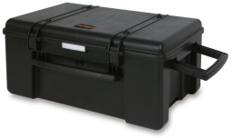 - Adapté pour l'utilisation en plein air
- Résistant aux chocs et aux agents chimiques
- Prédisposition pour fermeture avec cadenas (non inclus)
- Équipé de deux serrures 
- Deux roues pour un déplacement horizontal du coffre  
- Fourni avec un bac de rangement amovible à verrouiller à l'intérieur dans deux positions  
- Plaque d’identification porte-nom
 806x350x467 mm -  7,2 kg
