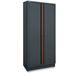 Armoire à outils en tôle à deux portes avec support, pour la combinaison d’équipements d’atelier C45PRO
4 étagères amovibles et réglables verticalement Avec serrure
Dimensions intérieures 590x430 mm
Avec pieds réglables verticalement
80 kg