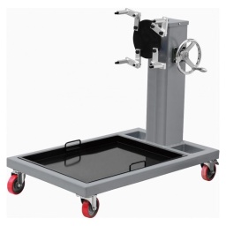 Support moteurs 500kg+bac récupération fluides
Capacité maximum : 500kg
Orientable à 360° par système d'engrenages, l'opérateur peut positionner le moteur à l'inclinaison voulue, sans effort.
Base équipée d'un bac de récupération de fluides.
Caractéristiques : 
- tête orientable 360° 
- orientation réglable par engrenages
- adaptable à tous les moteurs
- 4 points de fixation réglables
- compartiment range outils
- bac de récupération de fluides
- 4 roues pivotantes dont 2 freinées pour une stabilité accrue
- poids : 50kg
- dimensions : 940x610x880mm
Rotation 360° sans effort