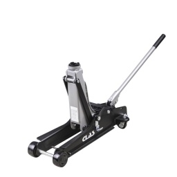Cric rouleur 2T extra plat 85 mm avec semelle rotative. Châssis robuste. Système anti-surcharge. Hauteur mini : 85mm. Hauteur maxi : 381mm. Dimensions : 560 x 212 x 145mm. Poids : 12.6kg.


Caractéristiques :
- semelle rotative
- châssis robuste
- système anti-surcharge
- h. mini : 85mm
- h. maxi : 381mm
- dimensions : 560x212x145mm
- poids : 12.6kg





À PROPOS DE LA MARQUE CLAS
Notre Marque CLAS « Garage Solutions » basée en Savoie (France), a été créée en 1996. Nous sommes depuis toujours un acteur innovant de l’équipement et de l’outillage technique pour véhicules légers, utilitaires et poids lourds. Aujourd’hui, nous évoluons vers un écosystème offrant des solutions globales, bénéfique pour l’ensemble de nos partenaires. Nous nous adaptons à vos besoins et budgets, en étant toujours plus simple et réactif avec des hommes et des femmes experts, passionnés, au cœur d’une digitalisation à votre service. Consolidant notre leadership en France, nous accélérons notre expansion afin de devenir un acteur clef à l’international. 