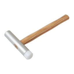 Maillet aluminium - face douce Maillet aluminium à têtes vissables interchangeables. Manche en bois. Têtes à face douce remplaçables. Manche de 285 mm de long et tête de 150 mm de large. Têtes de 30 mm de diamètre.