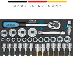 Module 32 pièces douilles et cliquet 1/2
Garniture en mousse souple bimatière « Safety-Insert-System » (SIS) HAZET
Made In Germany
Entraînement : Carré creux 12,5 mm (1/2 pouce)
Sortie : Profil Traction à 12 pans extérieurs, Profil TORX® intérieur, Profil à 6 pans intérieurs
Dimensions / longueur : 342 mm x 172 mm
Douille ∙ à 6 pans Carré creux 12,5 mm (1/2 pouce) ∙ Profil Traction à 6 pans extérieurs ∙ 10-11-12-13-14-15-16-17-18-19-21-22-24-27-30-32mm	
916SP	916SP	Cliquet réversible Carré massif 12,5 mm (1/2 pouce)	
917-5	917-5	Rallonge Carré creux 12,5 mm (1/2 pouce) ∙ Carré massif 12,5 mm (1/2 pouce)	
920	920	Cardan universel Carré creux 12,5 mm (1/2 pouce) ∙ Carré massif 12,5 mm (1/2 pouce)	
986-5	986-5	Douille mâle Carré creux 12,5 mm (1/2 pouce) ∙ Profil à 6 pans intérieurs ∙ 5-6-7-8-10-12-14mm	
992-T20	992-T20	Douille mâle TORX® Carré creux 12,5 mm (1/2 pouce) ∙ Profil TORX® intérieur ∙ T20-T25-T30-T40-T45-T50