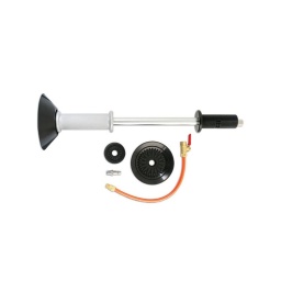 kit de débosselage sans peinture - pneumatique avec masse à inertie Les ventouses retiennent le panneau tandis que la masse à inertie peut tirer la bosse sans endommager la peinture Connecter la masse à votre compresseur et creer une dépression afin de maintenir la masse fermement sur la carrosserie - Valve en laiton flexible de 300 mm avec raccord en 1/4" Pression d'utilisation :5-12 Bar - Pression recommandée 10.5 Bar Ventouse en 3 diamètres : 60 - 120 et 150mm