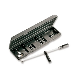 Coffret tournevis long à renvoi d'angle 90° avec lames
composition coffret:
- tournevis à renvoi d'angle
- 1 embout pour vis à fente
- 1 douille porte-embouts 
- 1 embout pour lames spéciales
- 7 lames spéciales
- qualité premium beta depuis 1939