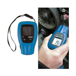 Mini Thermomètreinfrarouge
temperature : -50 degrès a + 280 degrès celsius
cible au laser. maintien des informations et fonction d'arret automatique pour preserver les piles
ecran lcd - précision de +/- 2%
2 piles aaa fournies - indication de batterie faible.
permet une large variete d'application tant sur le milieu automobile qu'a la maison pour verifier les radiateurs. les panneaux électriques. etc