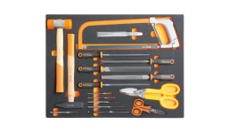 Composition pour mobilier C35
31	chasse-goupilles Ø 2-3-4-5-6 mm	
32	pointeau Ø 4 mm	
35	burins nervurés 200 mm	
1112	cisaille type américain coupe droite 250 mm	
1128BMX	ciseaux d’electricien	
1370	marteau de mécanicien 500 g	
1390	maillet à embouts nylon, manche en bois 45 mm	
1719BMA...Q	Lime carrée demi-douce 200 mm	
1719BMA...T	Lime triangulaire demi-douce 200 mm	
1719BMA...P	Lime plate demi-douce 200 mm	
1719BMA...M	Lime demi-ronde demi-douce 200 mm	
1719BMA...R	lime ronde demi-douce 200 mm	
1726	monture de scie à métaux 440 mm
Dimensions des tiroirs 600x447mm